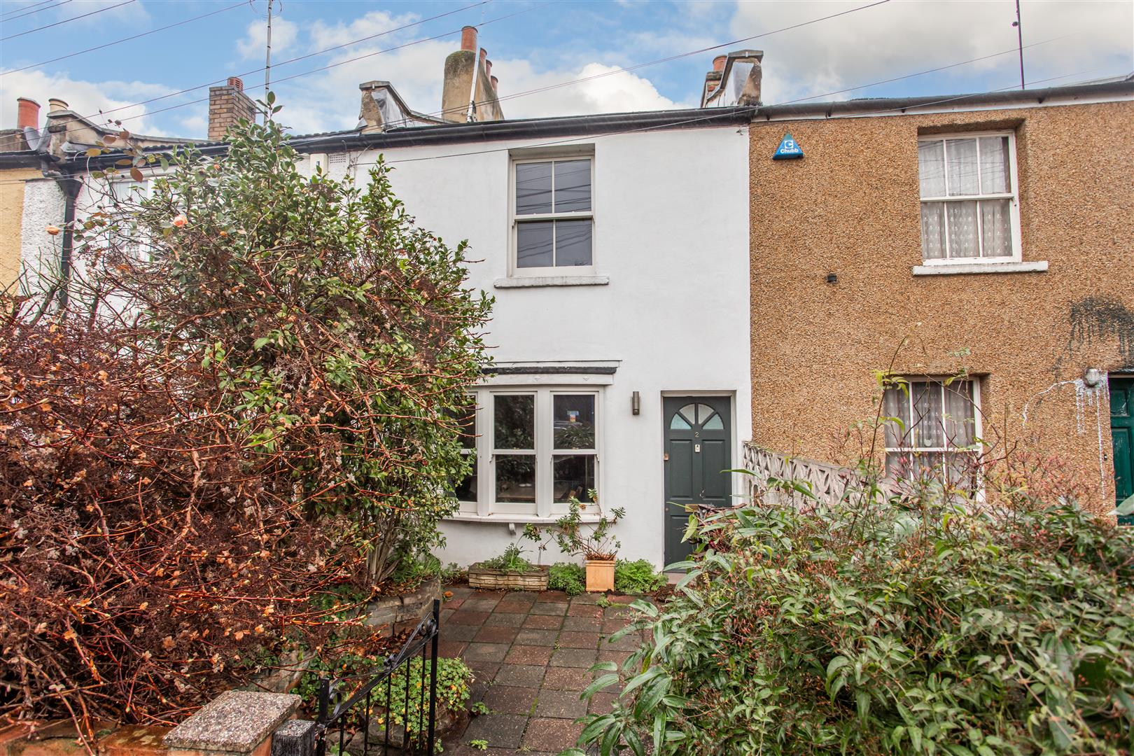 2 bed property in Mile End Place, Mile End